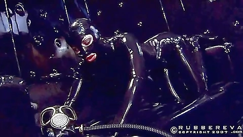 Eva Heavy Rubberists 02wmv