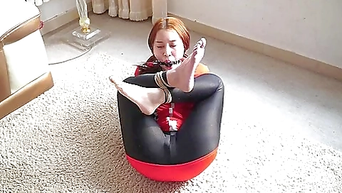 Asian In Extremely Tight Ropes