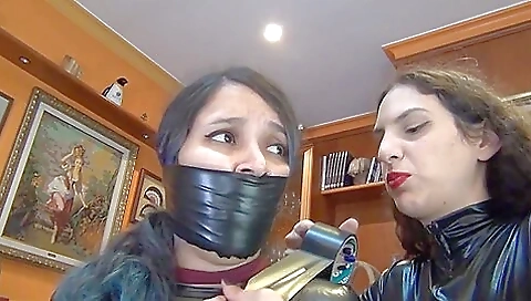 Shiny Black Mummy Shiny Black Mummy