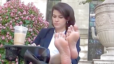 Hot Businesswoman Caught Barefoot At The Restaurant During Lunch Break